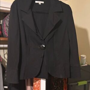 CAbi Black Single-Button Women's Blazer